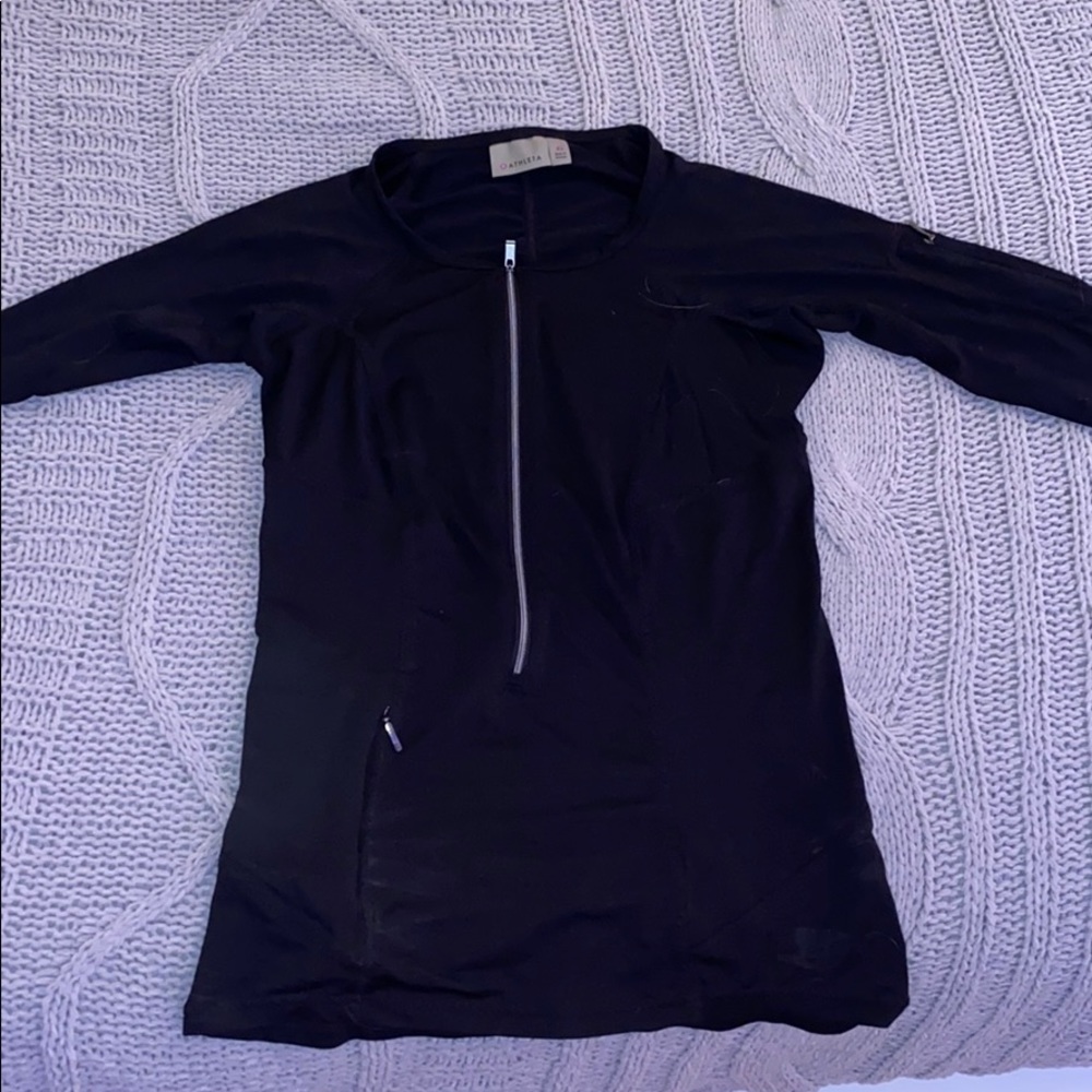 Long sleeve black Athleta shirt